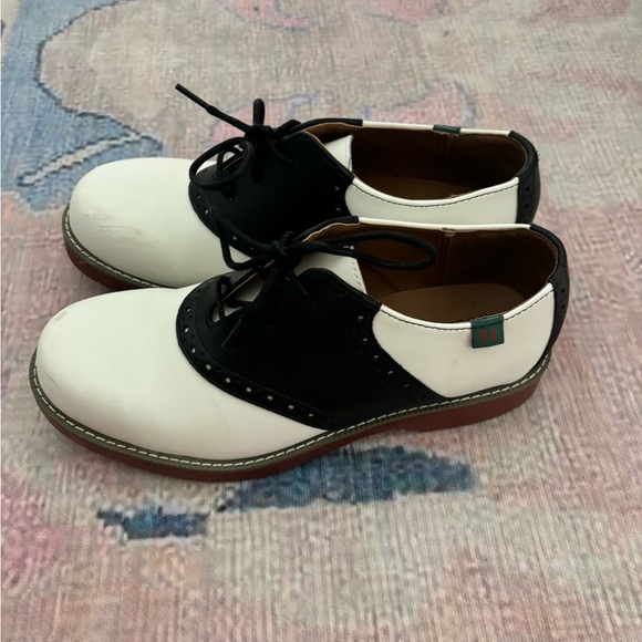 Saddle Shoes size 7 - Picture 4 of 7